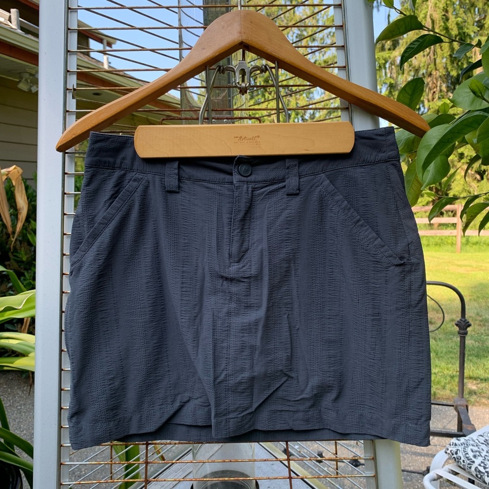 Marmot Gray Flat Front Skirt for Sporty Occasions